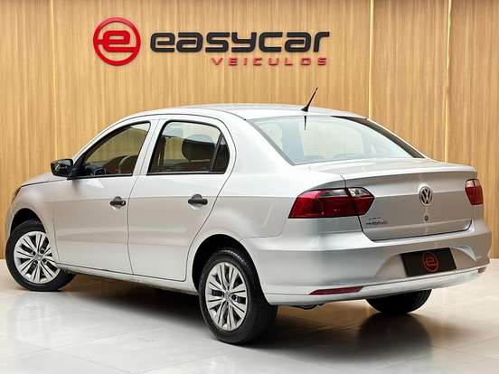 VOLKSWAGEN-VOYAGE-2022