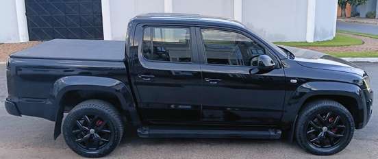 VOLKSWAGEN-AMAROK-2019