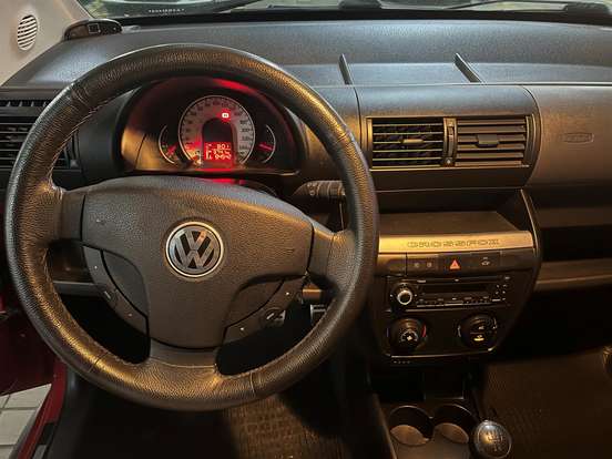 VOLKSWAGEN-CROSSFOX-2009