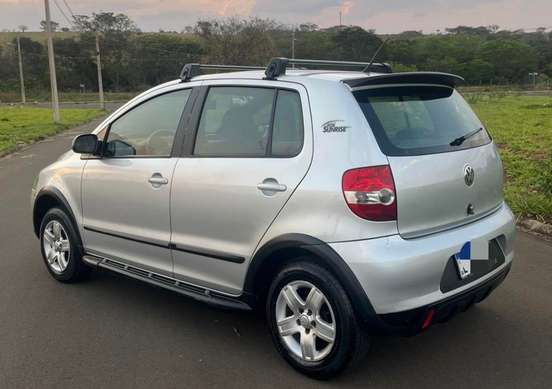 VOLKSWAGEN-FOX-2009