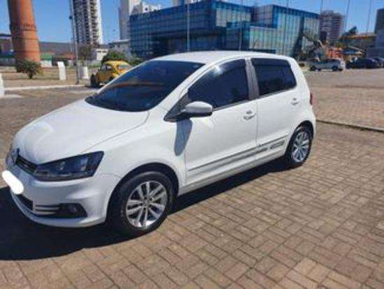 VOLKSWAGEN-FOX-1.6 MSI TOTAL FLEX CONNECT 4P MANUAL VOLKSWAGEN-FOX-2017