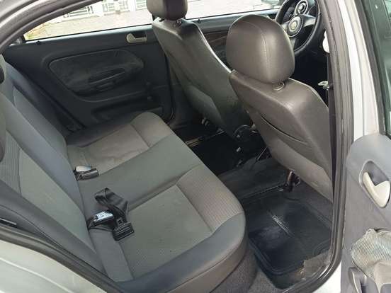 VOLKSWAGEN-GOL-1.0 MI 8V FLEX 4P MANUAL G.IV VOLKSWAGEN-GOL-2012