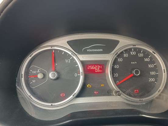 VOLKSWAGEN-GOL-1.0 MI 8V FLEX 4P MANUAL G.IV VOLKSWAGEN-GOL-2012