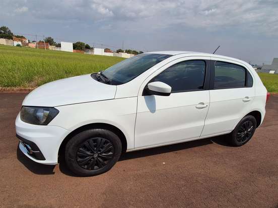 VOLKSWAGEN-GOL-1.6 MSI TOTALFLEX TRENDLINE 4P MANUAL VOLKSWAGEN-GOL-2017
