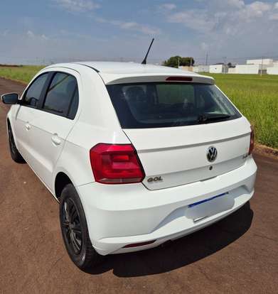 VOLKSWAGEN-GOL-2017