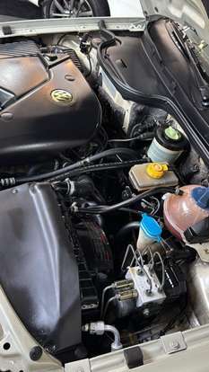 VOLKSWAGEN-GOL-2000