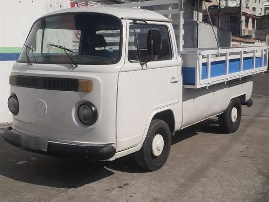 VOLKSWAGEN-KOMBI-1.6 MI PICK-UP CS 8V GASOLINA 2P MANUAL VOLKSWAGEN-KOMBI-1996