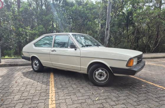 VOLKSWAGEN PASSAT 1.6 LS 8V GASOLINA 2P MANUAL