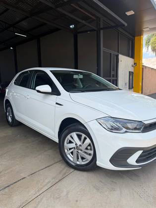 VOLKSWAGEN POLO 1.0 170 TSI COMFORTLINE AUTOMÁTICO