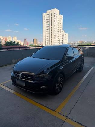 VOLKSWAGEN POLO 1.0 200 TSI HIGHLINE AUTOMÁTICO