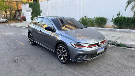 VOLKSWAGEN-POLO-2024