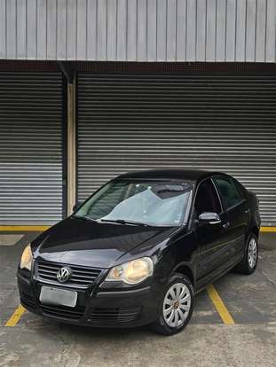 VOLKSWAGEN-POLO SEDAN-2009