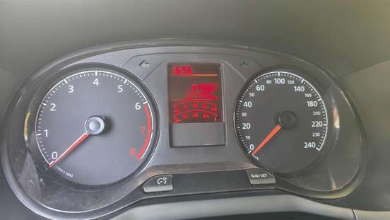 VOLKSWAGEN-SAVEIRO-2024