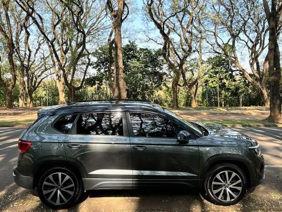 VOLKSWAGEN-TAOS-1.4 250 TSI TOTAL FLEX COMFORTLINE AUTOMÁTICO VOLKSWAGEN-TAOS-2023
