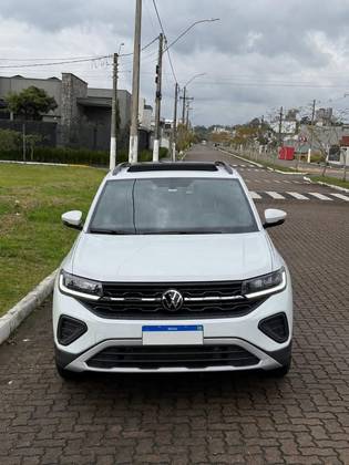 VOLKSWAGEN T-CROSS 1.0 200 TSI TOTAL FLEX COMFORTLINE AUTOMÁTICO