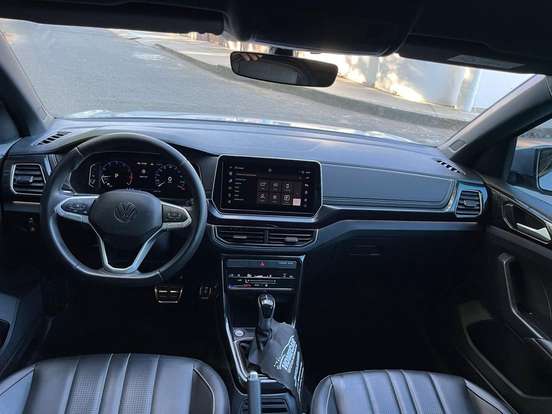 VOLKSWAGEN-T-CROSS-2024