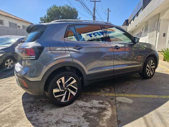 VOLKSWAGEN-T-CROSS-2025