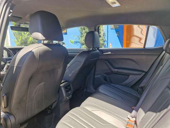 VOLKSWAGEN-T-CROSS-1.4 250 TSI TOTAL FLEX HIGHLINE AUTOMÁTICO VOLKSWAGEN-T-CROSS-2025