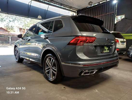 VOLKSWAGEN-TIGUAN-2024