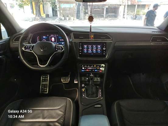 VOLKSWAGEN-TIGUAN-2.0 300 TSI GASOLINA ALLSPACE R-LINE AUTOMÁTICO VOLKSWAGEN-TIGUAN-2024