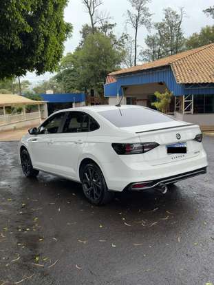 VOLKSWAGEN-VIRTUS-2023