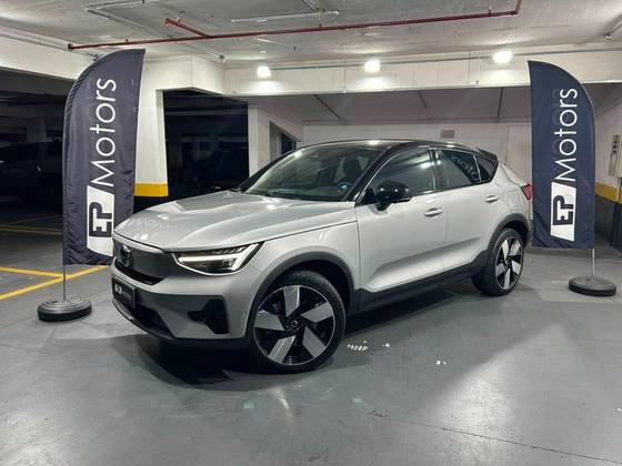 VOLVO C40 P8 RECHARGE PURE ELECTRIC AWD