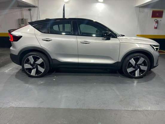 VOLVO-C40-P8 RECHARGE PURE ELECTRIC AWD VOLVO-C40-2022