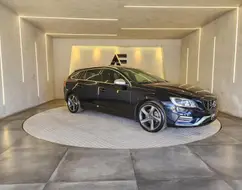 VOLVO V60 2.0 T5 R DESIGN DYNAMIC 16V TURBO GASOLINA 4P AUTOMATIZADO VOLVO V60 2.0 T5 R DESIGN DYNAMIC 16V TURBO GASOLINA 4P AUTOMATIZADO