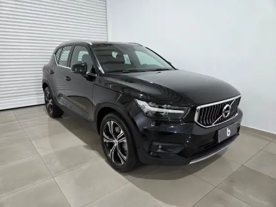 VOLVO XC40 1.5 T5 RECHARGE INSCRIPTION GEARTRONIC