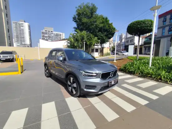 VOLVO-XC40-2.0 T5 GASOLINA MOMENTUM AWD GEARTRONIC VOLVO-XC40-2018