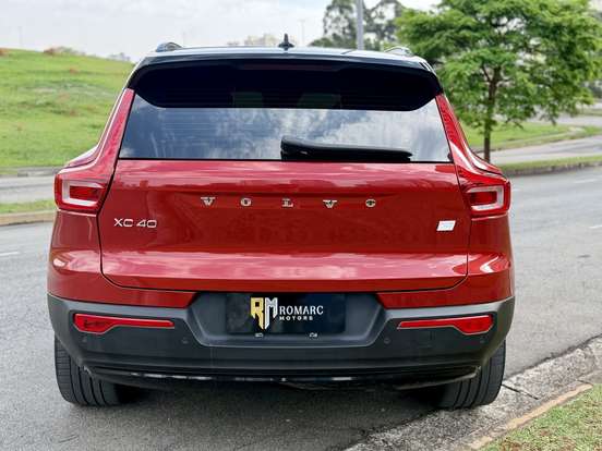 VOLVO-XC40-P8 RECHARGE ELECTRIC BEV PURE AWD VOLVO-XC40-2022