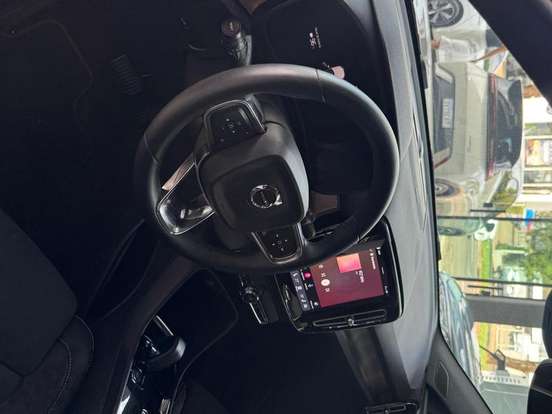 VOLVO-XC40-P8 RECHARGE TWIN ELECTRIC ULTIMATE AWD VOLVO-XC40-2023