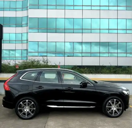 VOLVO-XC60-2019