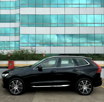 VOLVO-XC60-2019