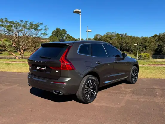 VOLVO-XC60-2.0 T8 HYBRID MOMENTUM AWD GEARTRONIC VOLVO-XC60-2021