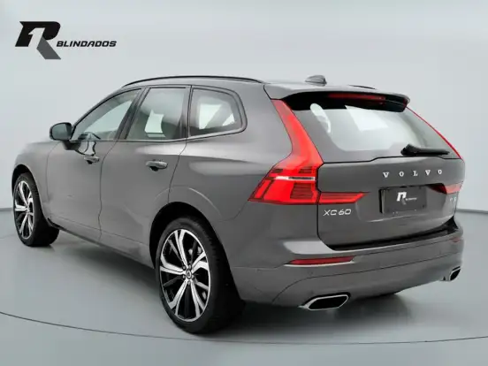 VOLVO-XC60-2.0 T8 PHEV ULTRA DARK AWD GEARTRONIC VOLVO-XC60-2025