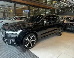 VOLVO XC60 2.0 T8 RECHARGE ULTIMATE DARK AWD GEARTRONIC VOLVO XC60 2.0 T8 RECHARGE ULTIMATE DARK AWD GEARTRONIC