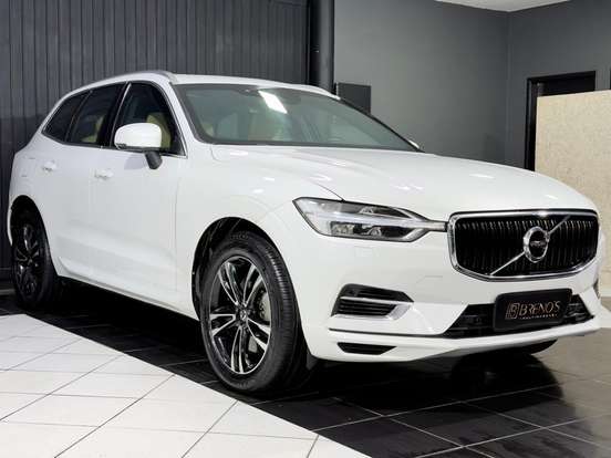 VOLVO-XC60-2.0 T8 HYBRID MOMENTUM AWD GEARTRONIC VOLVO-XC60-2020