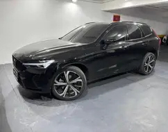 VOLVO XC60 2.0 T8 RECHARGE ULTIMATE DARK AWD GEARTRONIC VOLVO XC60 2.0 T8 RECHARGE ULTIMATE DARK AWD GEARTRONIC