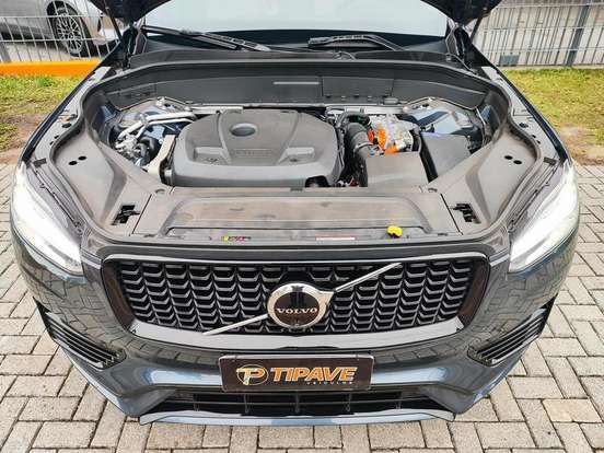 VOLVO-XC90-2024