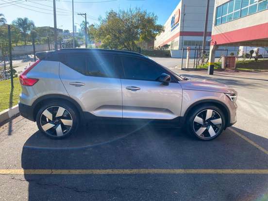 VOLVO-XC40-P8 RECHARGE TWIN ELECTRIC ULTIMATE AWD VOLVO-XC40-2023