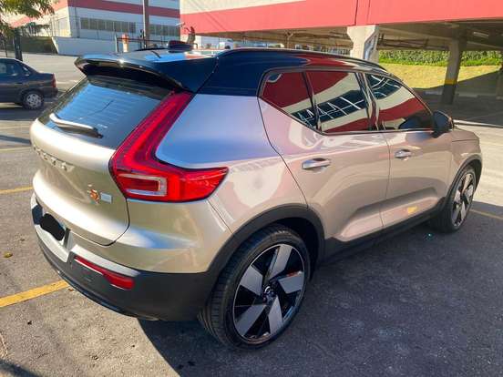 VOLVO-XC40-P8 RECHARGE TWIN ELECTRIC ULTIMATE AWD VOLVO-XC40-2023