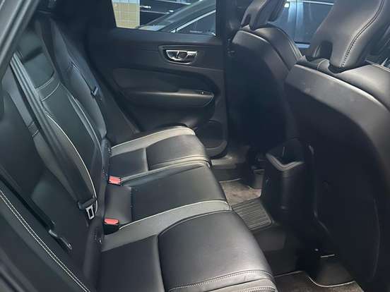 VOLVO-XC60-2.0 T8 HYBRID R-DESIGN AWD GEARTRONIC VOLVO-XC60-2019
