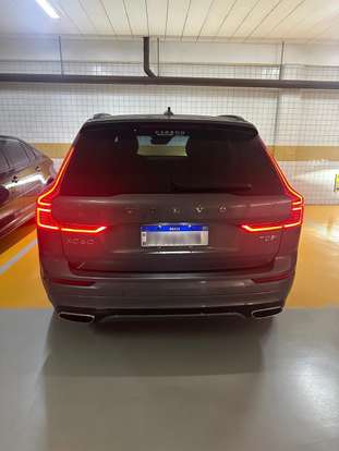 VOLVO-XC60-2019