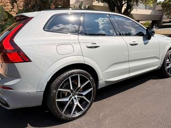 VOLVO-XC60-2.0 T8 PHEV POLESTAR ENGINEERED AWD GEARTRONIC VOLVO-XC60-2025
