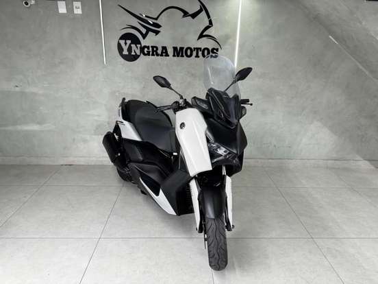 YAMAHA-XMAX 250 CONNECTED ABS YAMAHA-XMAX 250 CONNECTED ABS-2025