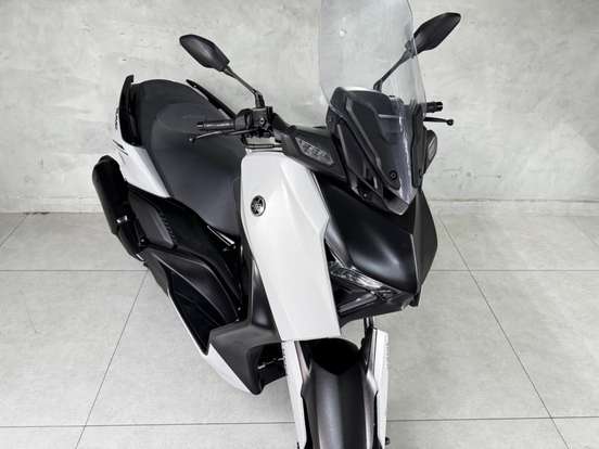 YAMAHA-XMAX 250 CONNECTED ABS YAMAHA-XMAX 250 CONNECTED ABS-2025