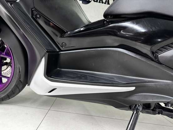 YAMAHA-XMAX 250 CONNECTED ABS YAMAHA-XMAX 250 CONNECTED ABS-2025