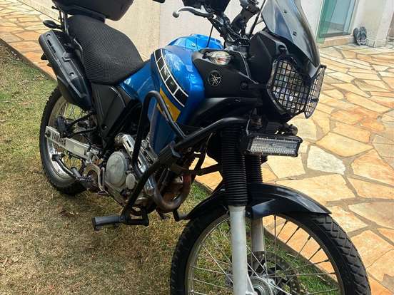 YAMAHA-XTZ 250 TÉNÉRÉ YAMAHA-XTZ 250 TÉNÉRÉ-2012