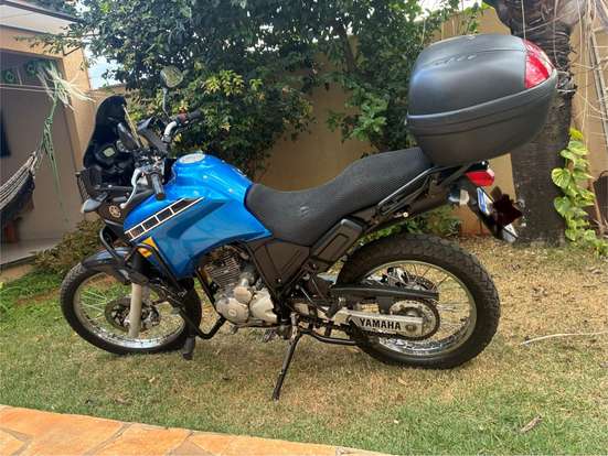 YAMAHA-XTZ 250 TÉNÉRÉ-2012